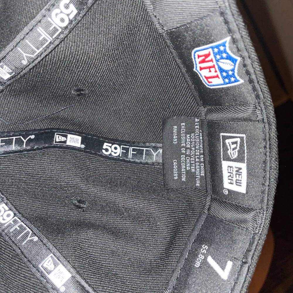 chiefs hat - Picture 3 of 3